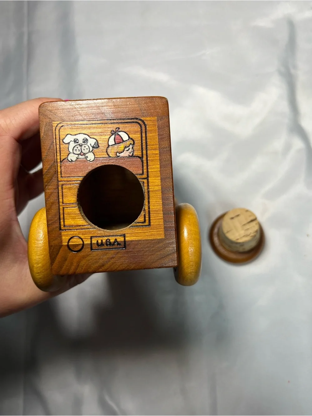 Vintage 1978 Toystalgia Rolling Wooden Coin Bank Toy Family Buggy Golden Valley - Picture 5 of 7